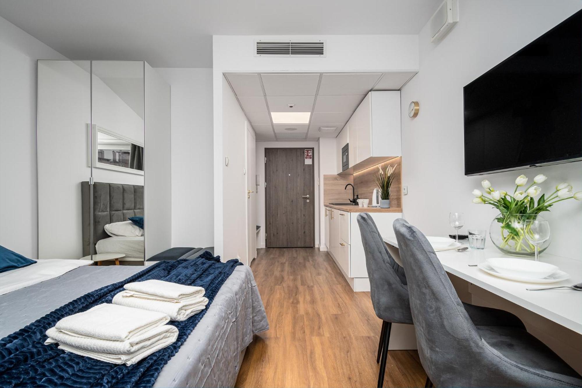 Pileckiego 59 Free Parking By Perfect Apart Warsaw Luaran gambar