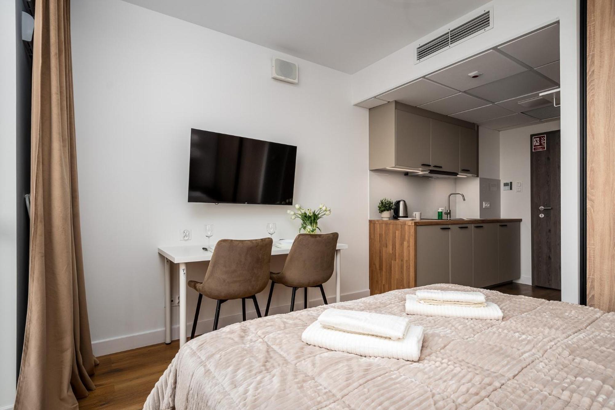 Pileckiego 59 Free Parking By Perfect Apart Warsaw Luaran gambar