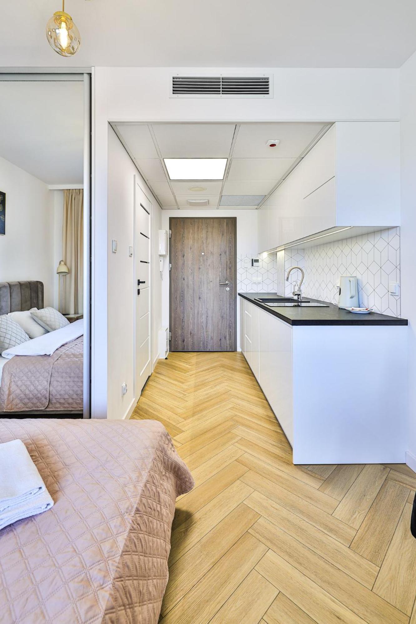 Pileckiego 59 Free Parking By Perfect Apart Warsaw Luaran gambar